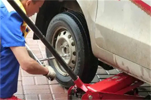 亭湖区附近拖车24小时服务热线电话